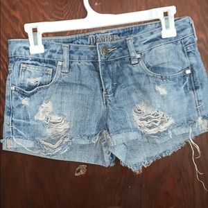 decree light jean shorts